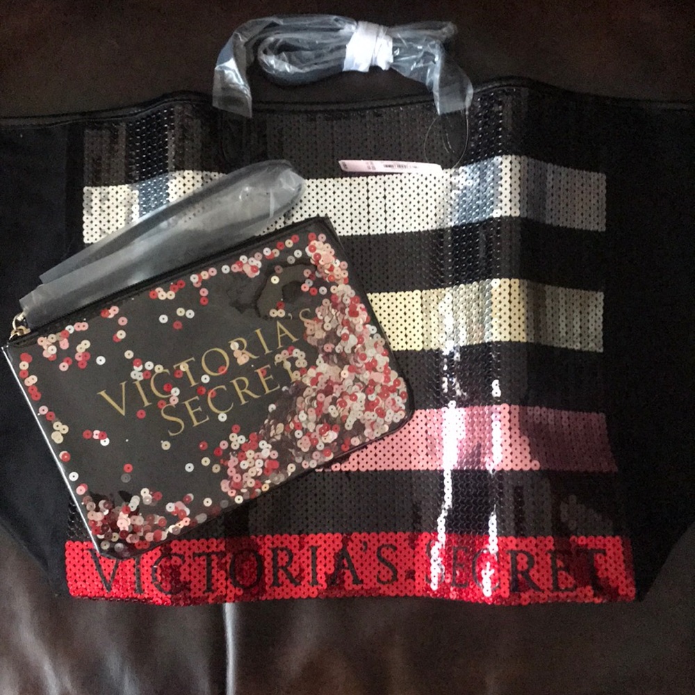 Victoria’s secret Tote and wristlet